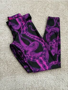 Blackmilk purple octopus leggings